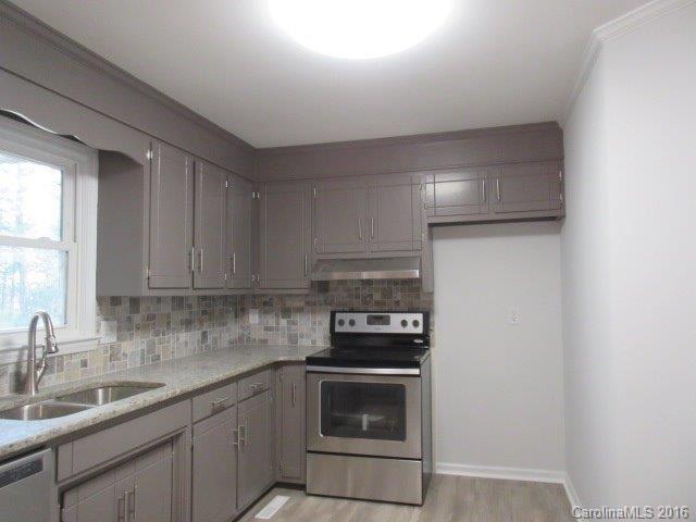 1604 Furnace Road Lincolnton, NC 28092 - Photo 9 of 18 Gallery Image 9