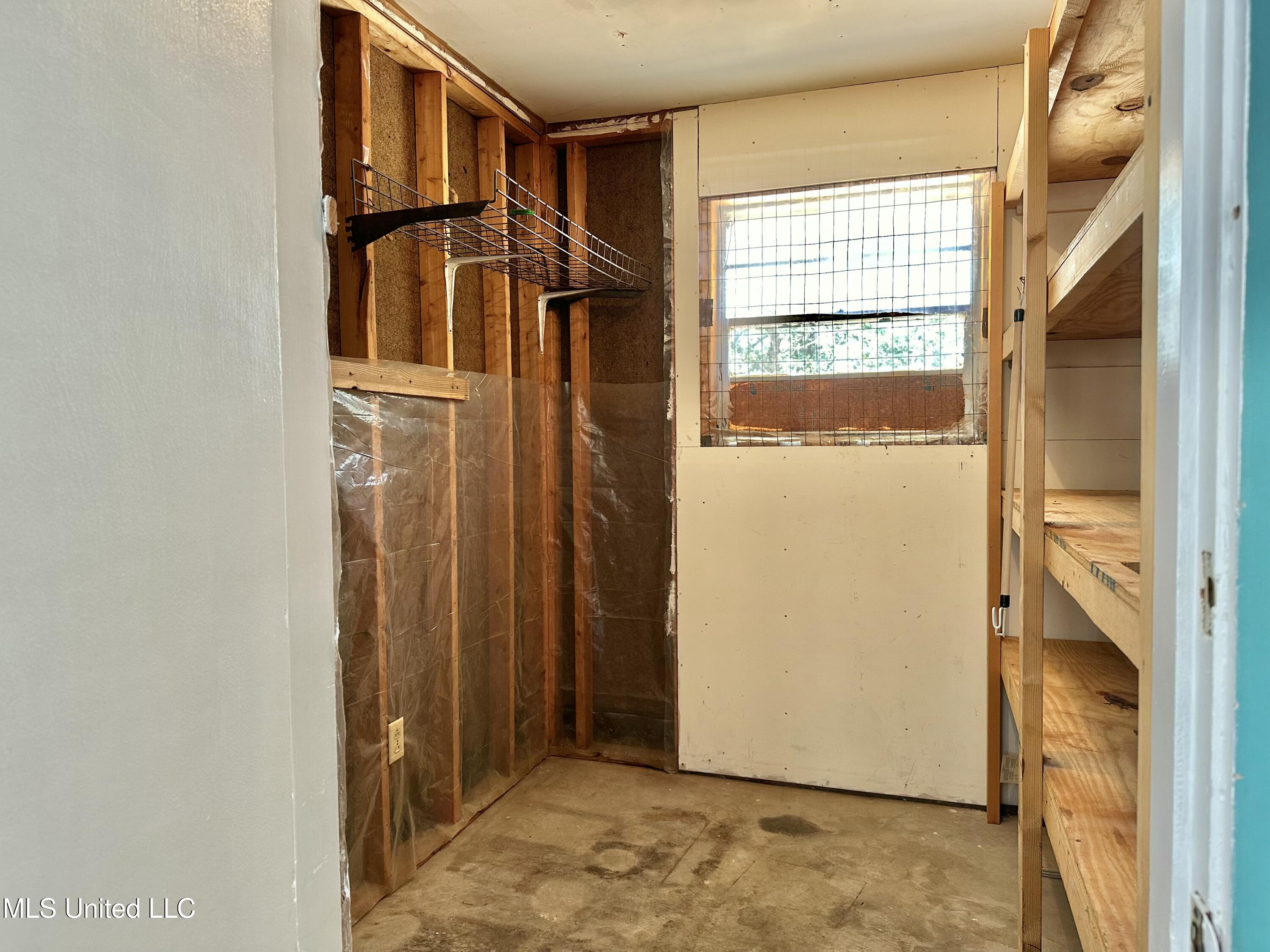 1871 Turtle Road Byram, MS 39272 - Photo 14 of 16 Storage Room
