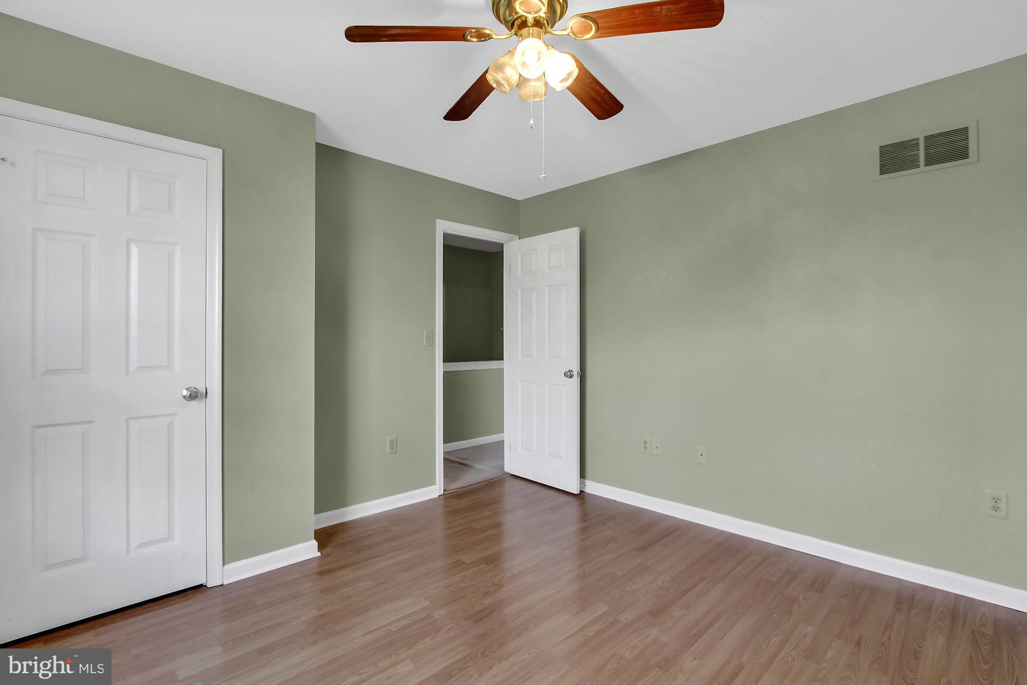 61 East 3rd Avenue Spring Grove, PA 17362 - Photo 18 of 26
