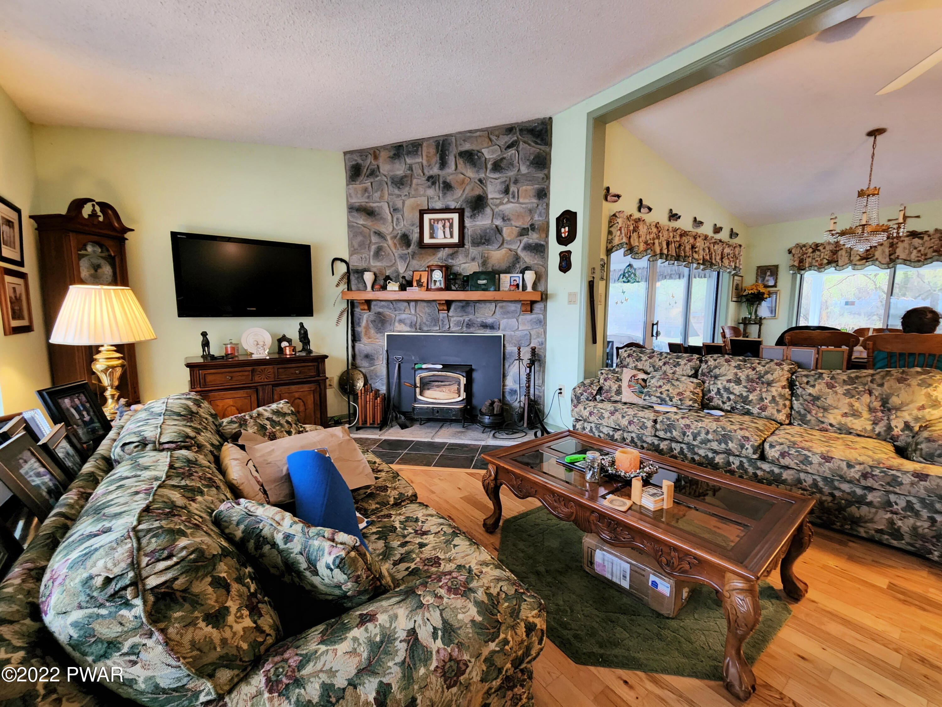 202 Ann Mitchell Road Damascus, PA 18415 - Photo 7 of 36
