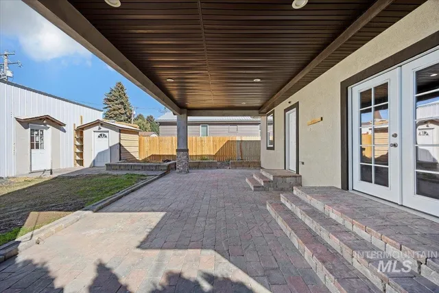 $379,000 | 130 East Ave B, Jerome, ID 83338