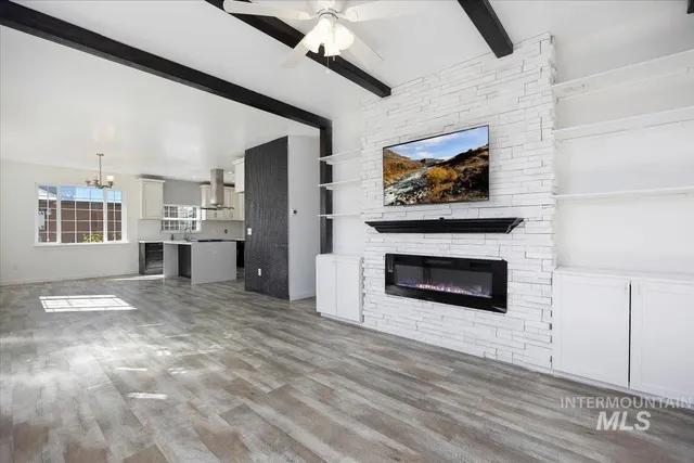 $379,000 | 130 East Ave B, Jerome, ID 83338