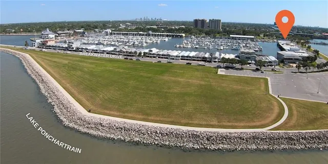 $250,000 | 7700 Breakwater Drive, New Orleans, LA 70124