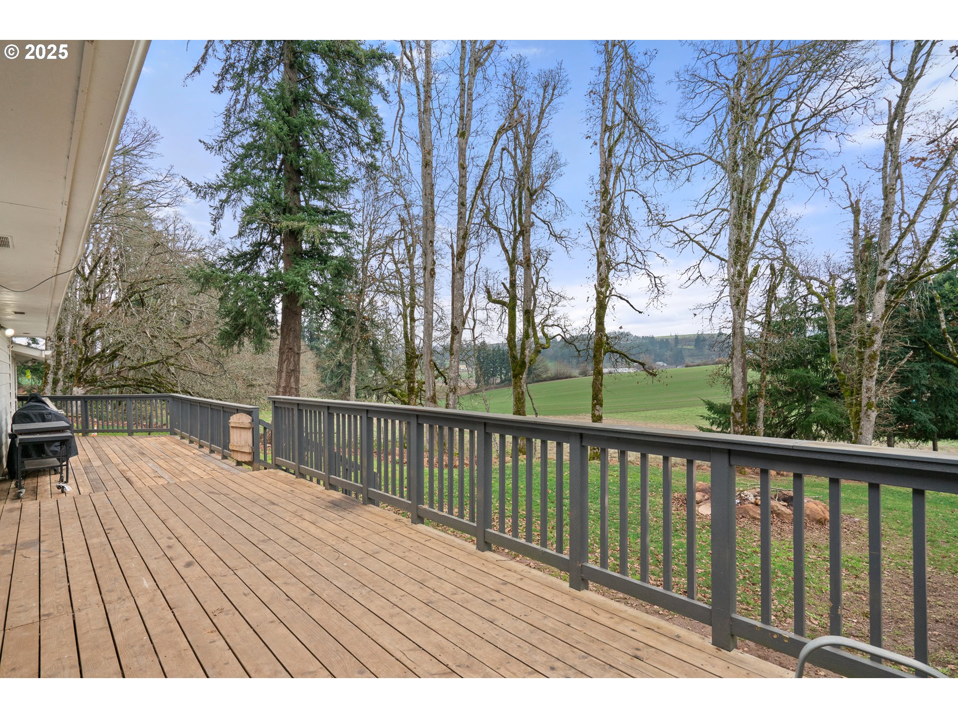 6020 Valley View Road Northeast Silverton, OR 97381 - Photo 35 of 45