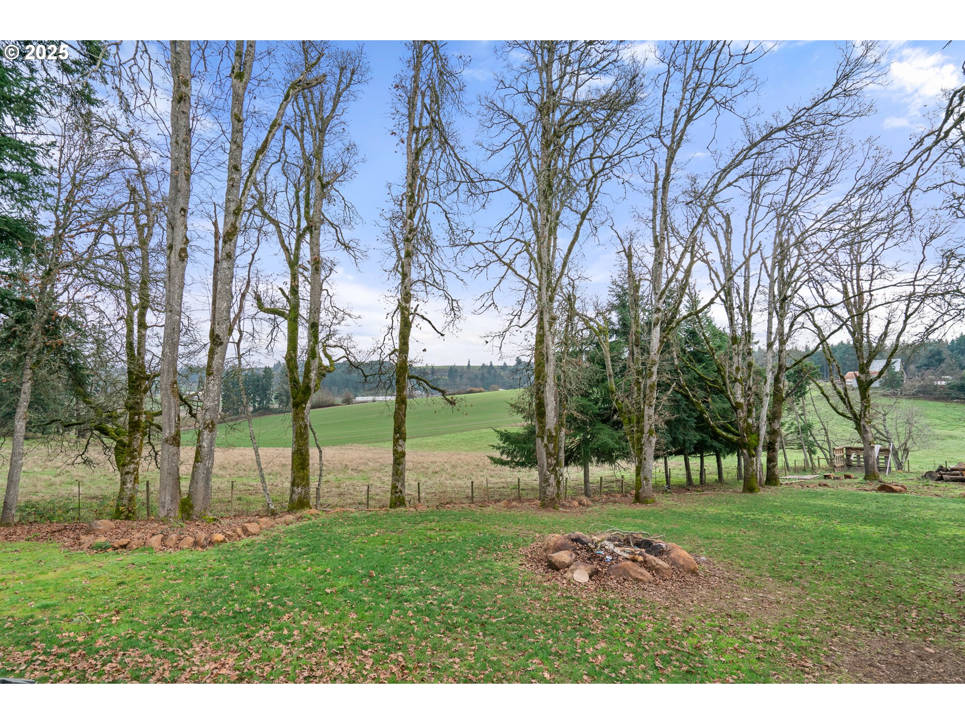 6020 Valley View Road Northeast Silverton, OR 97381 - Photo 37 of 45