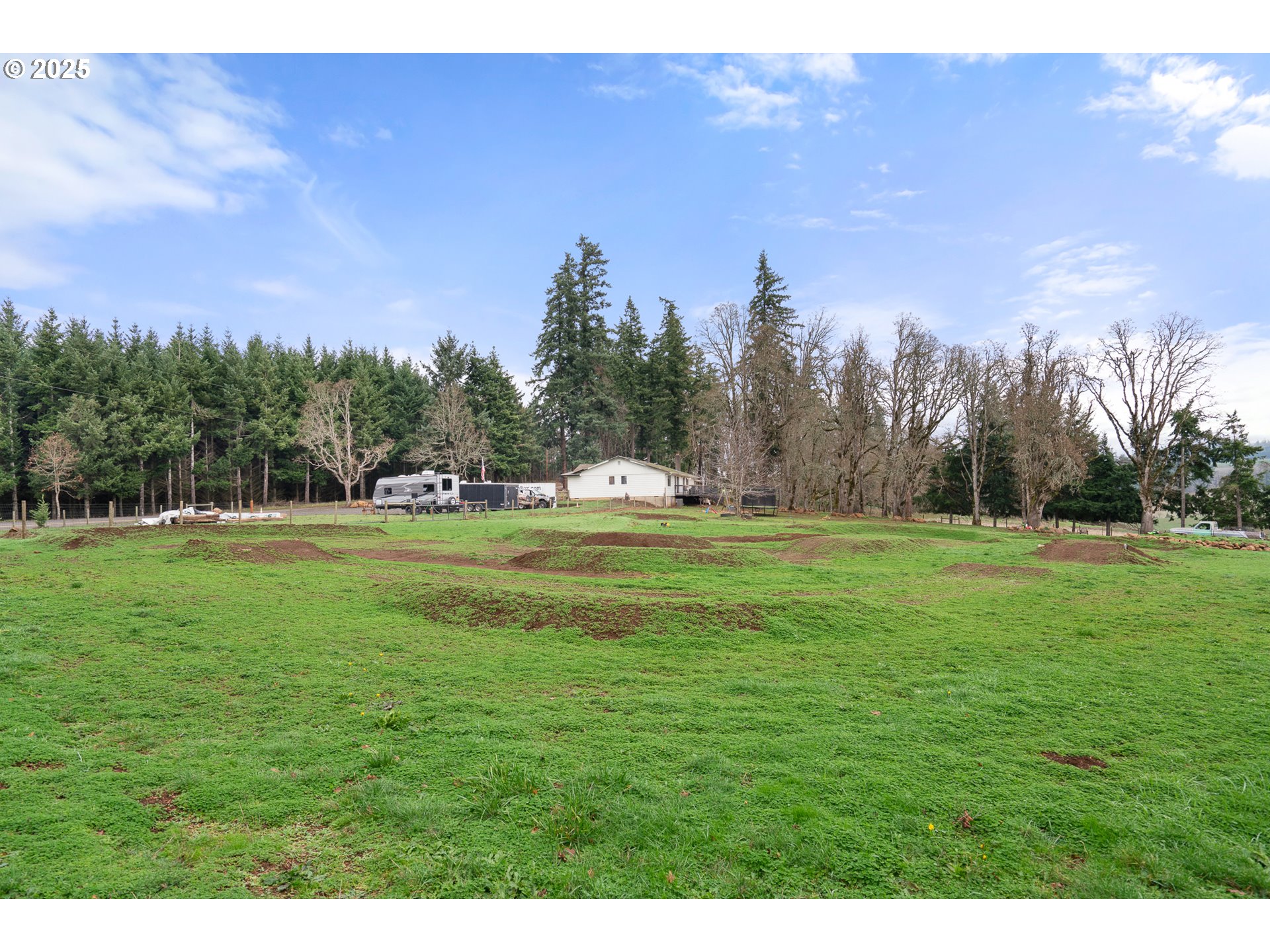 6020 Valley View Road Northeast Silverton, OR 97381 - Photo 42 of 45