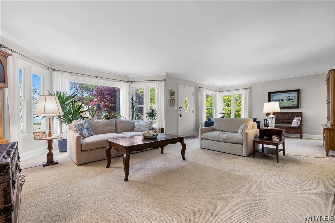 5427 Old Lake Shore Road Lake View, NY 14085 - Photo 13 of 38