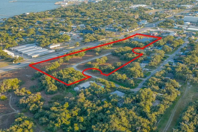 $1,000,000 | 3901 Hwy 35 North, Fulton, TX 78358