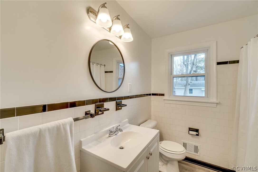 1307 Boroughbridge Road Richmond, VA 23225 - Photo 11 of 17 Gallery Image 11