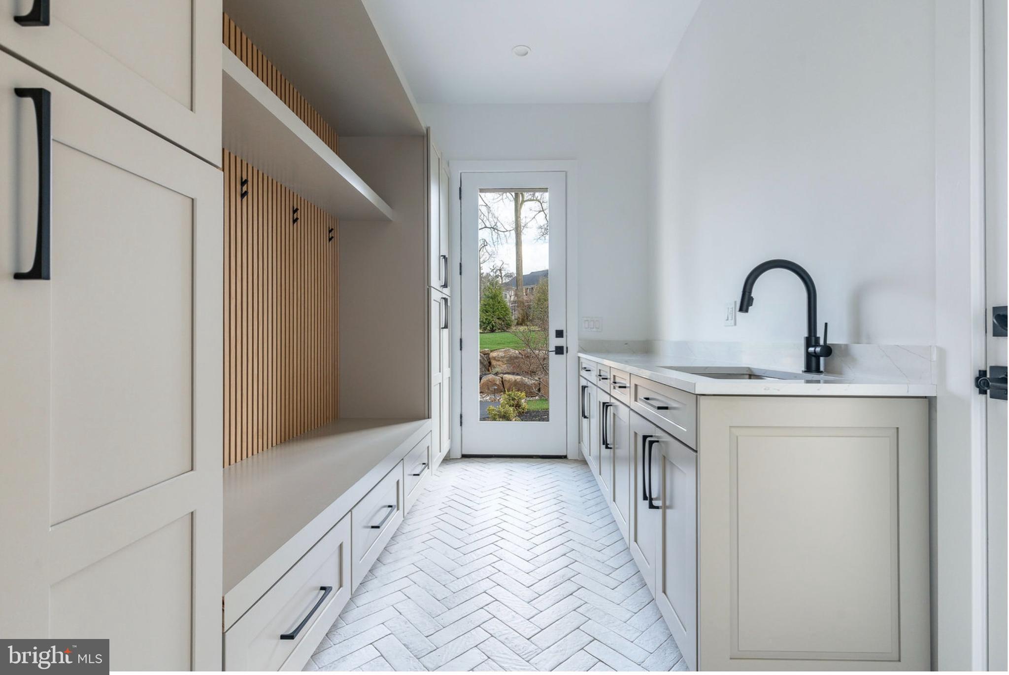 1179 Beaumont Road Berwyn, PA 19312 - Photo 7 of 17 Builder Pics from Similar & Recent Project