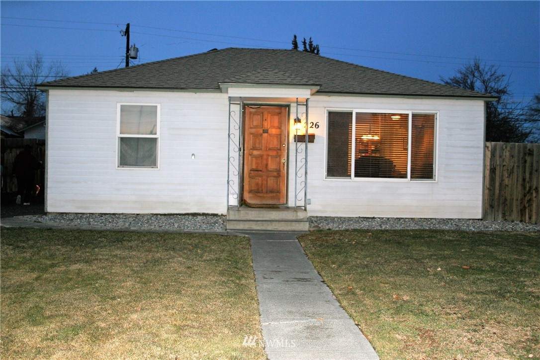 226 West Ridge Road Moses Lake, WA 98837 - Photo 1 of 25