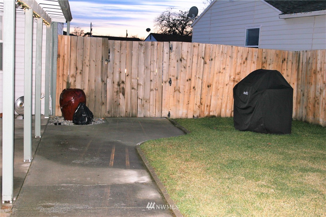 226 West Ridge Road Moses Lake, WA 98837 - Photo 20 of 25