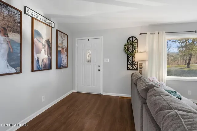 $275,000 | 319 Meadowview Drive, Harriman, TN 37748