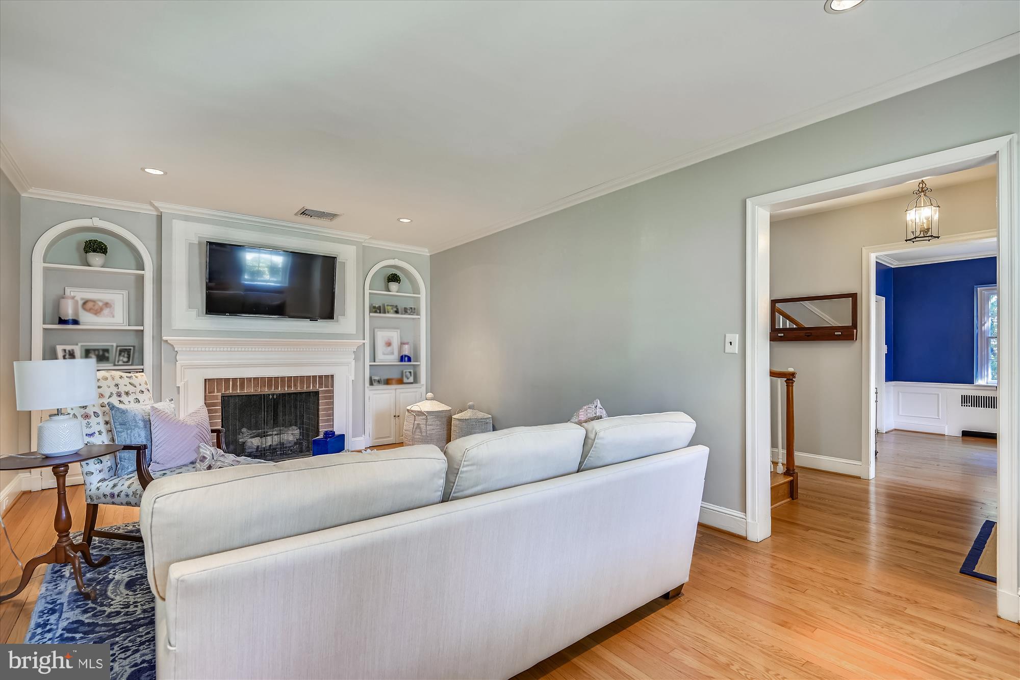 202 Witherspoon Road Baltimore, MD 21212 - Photo 13 of 62 Living room