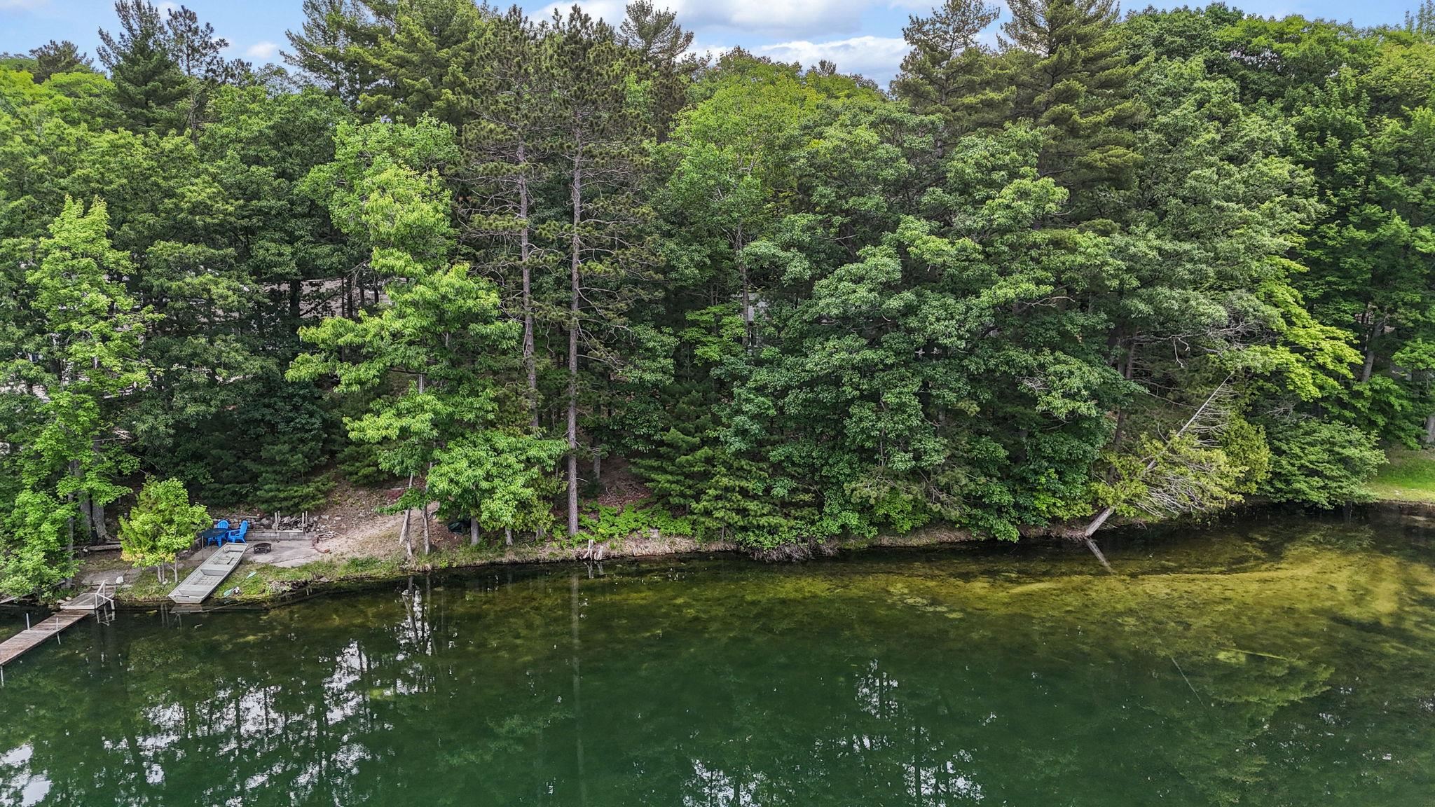 21 High Lake Road Traverse City, MI 49696 - Photo 4 of 57 1949263-606f1529-dae9-4a72-a889-c7c69132ce96.JPG