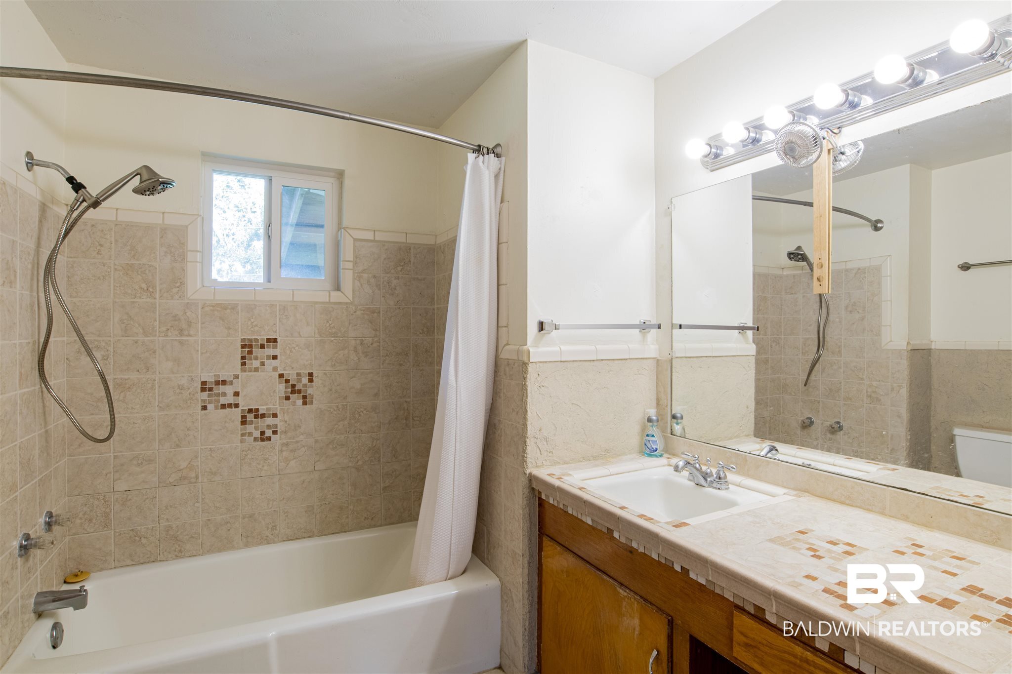 108 South Stuart Street Foley, AL 36535 - Photo 16 of 26