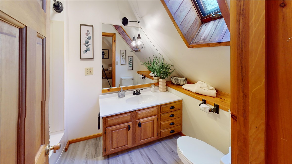 207 Pheasant Run Road Middlefield, NY 13326 - Photo 25 of 37