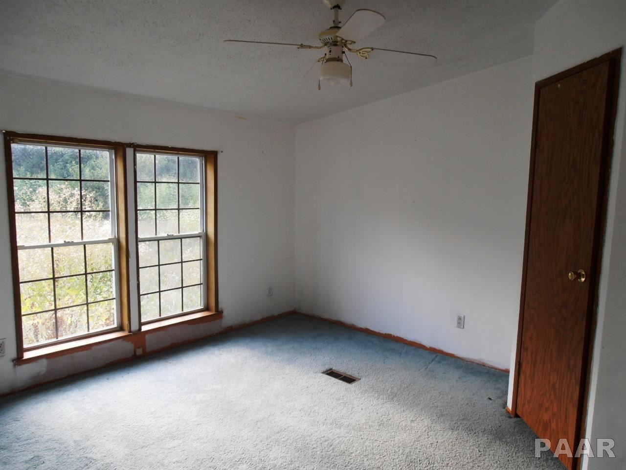 14781 Lilly Road Mackinaw, IL 61755 - Photo 8 of 27