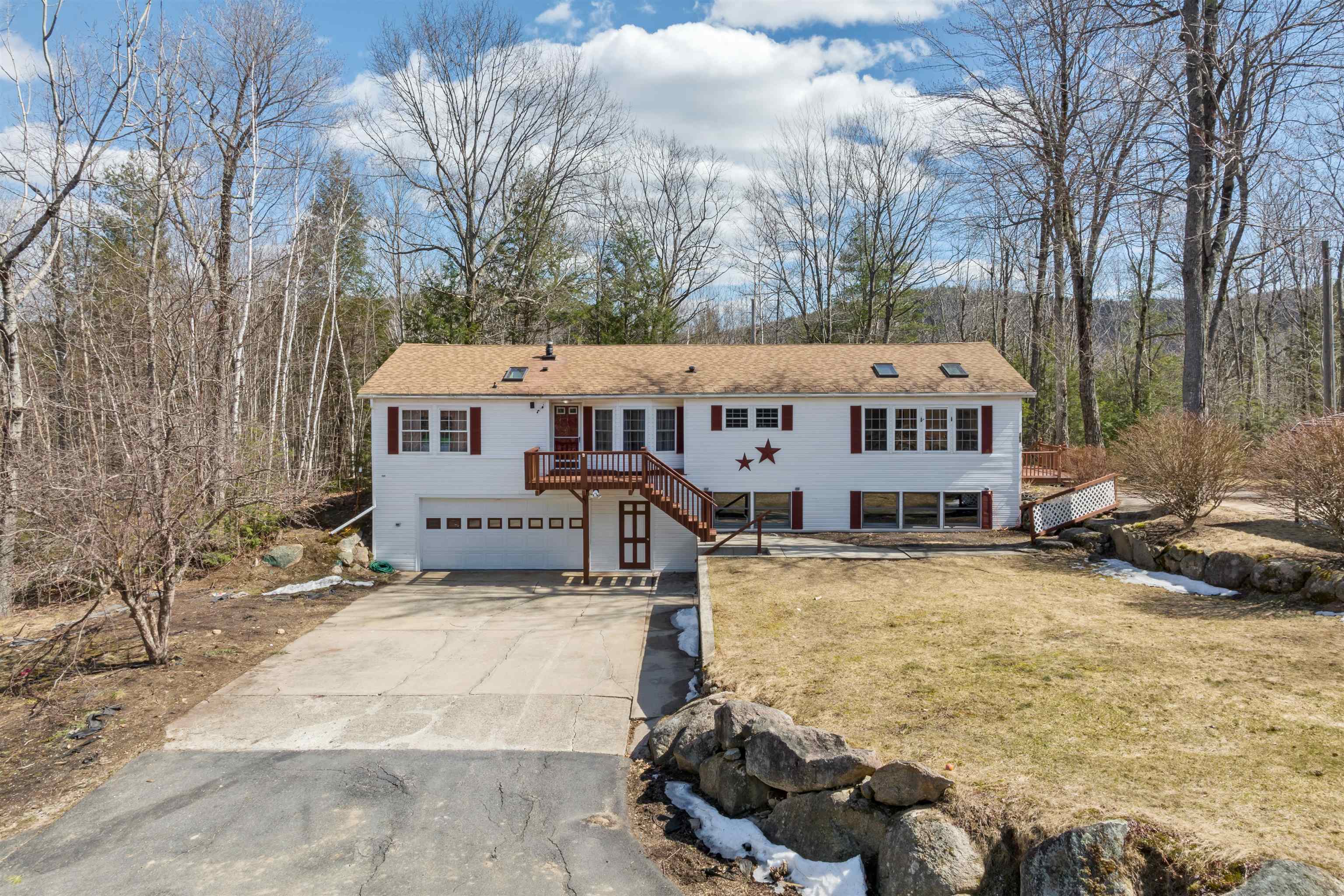 165 Valley Road Ossipee, NH 03814 - Photo 1 of 25