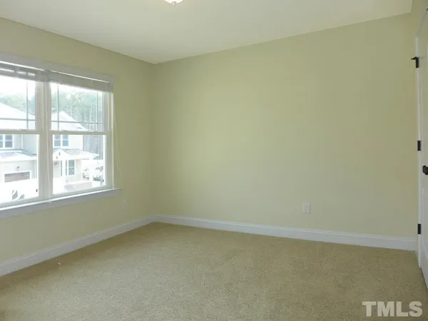 $2,595 | 112 Bella Drive, Chapel Hill, NC 27516
