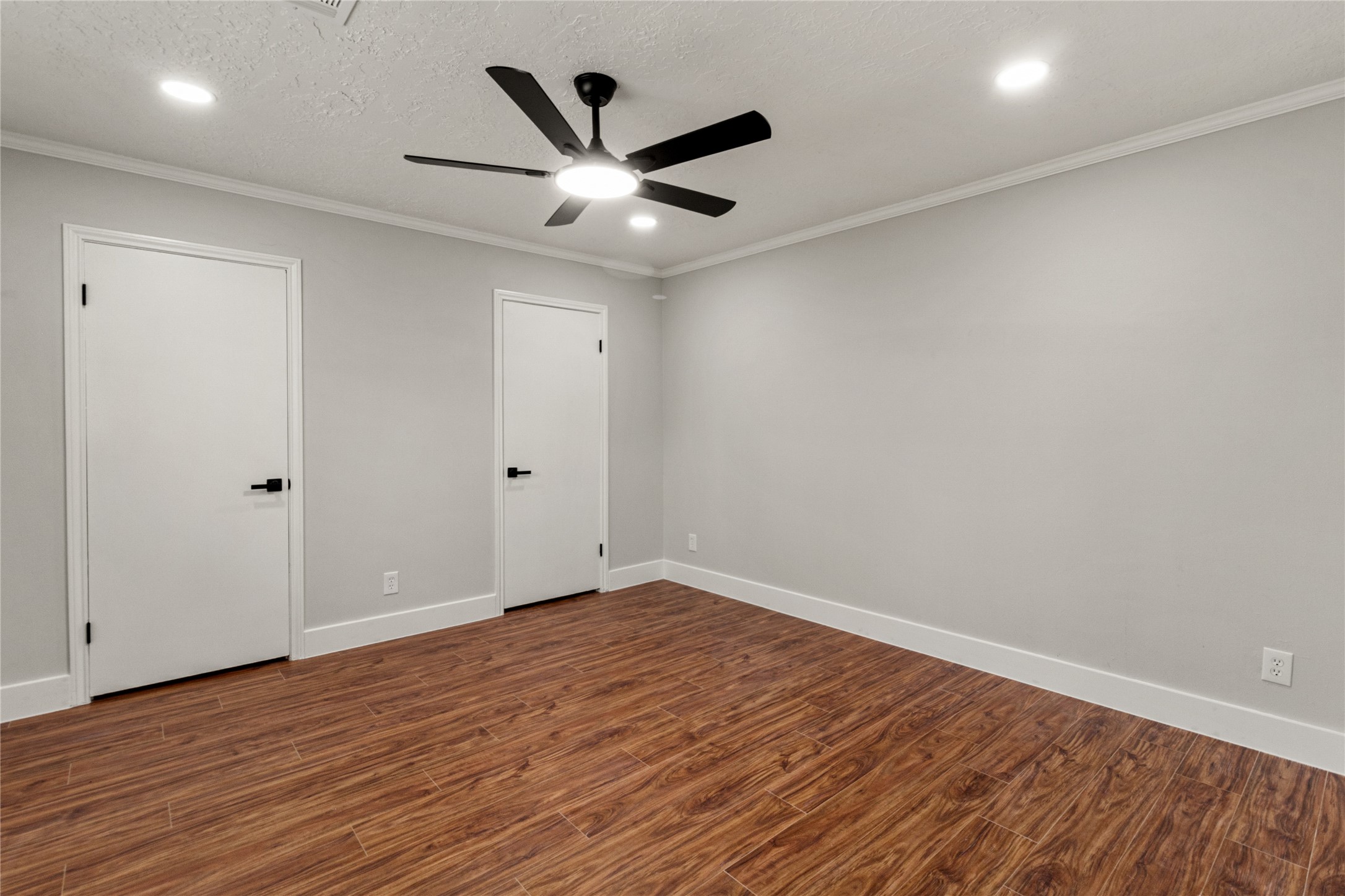 9639 Springview Lane Houston, TX 77080 - Photo 20 of 28