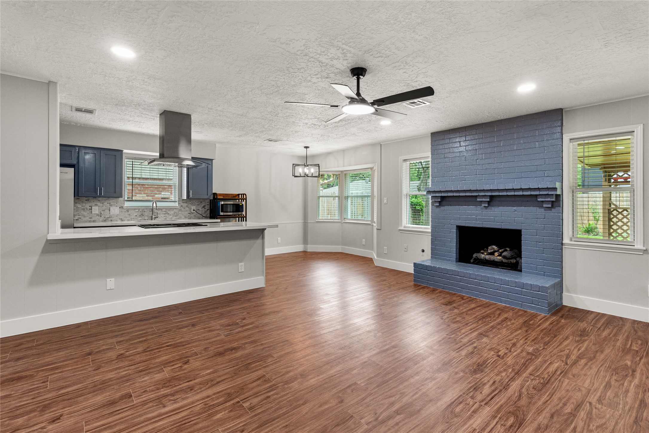 9639 Springview Lane Houston, TX 77080 - Photo 24 of 28