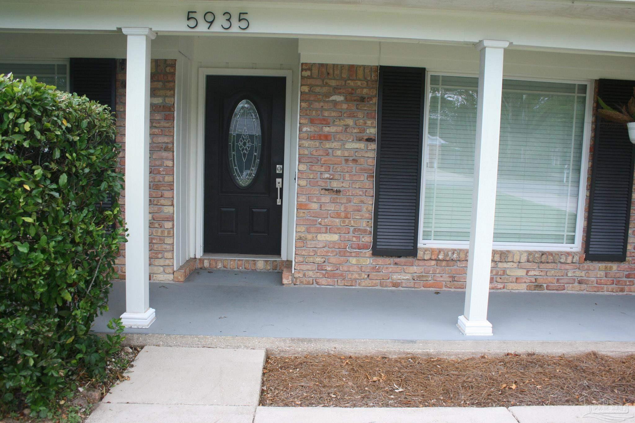 5935 Adelyn Road Pensacola, FL 32504 - Photo 4 of 39 Gallery Image 4