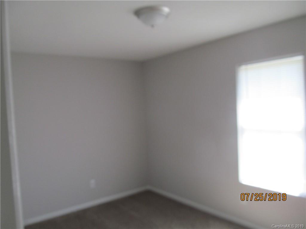 1047 Hay Row Road Clover, SC 29710 - Photo 14 of 21 Gallery Image 14