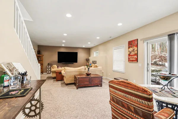 $443,000 | 1938 Lincoln Road, Allegan, MI 49010