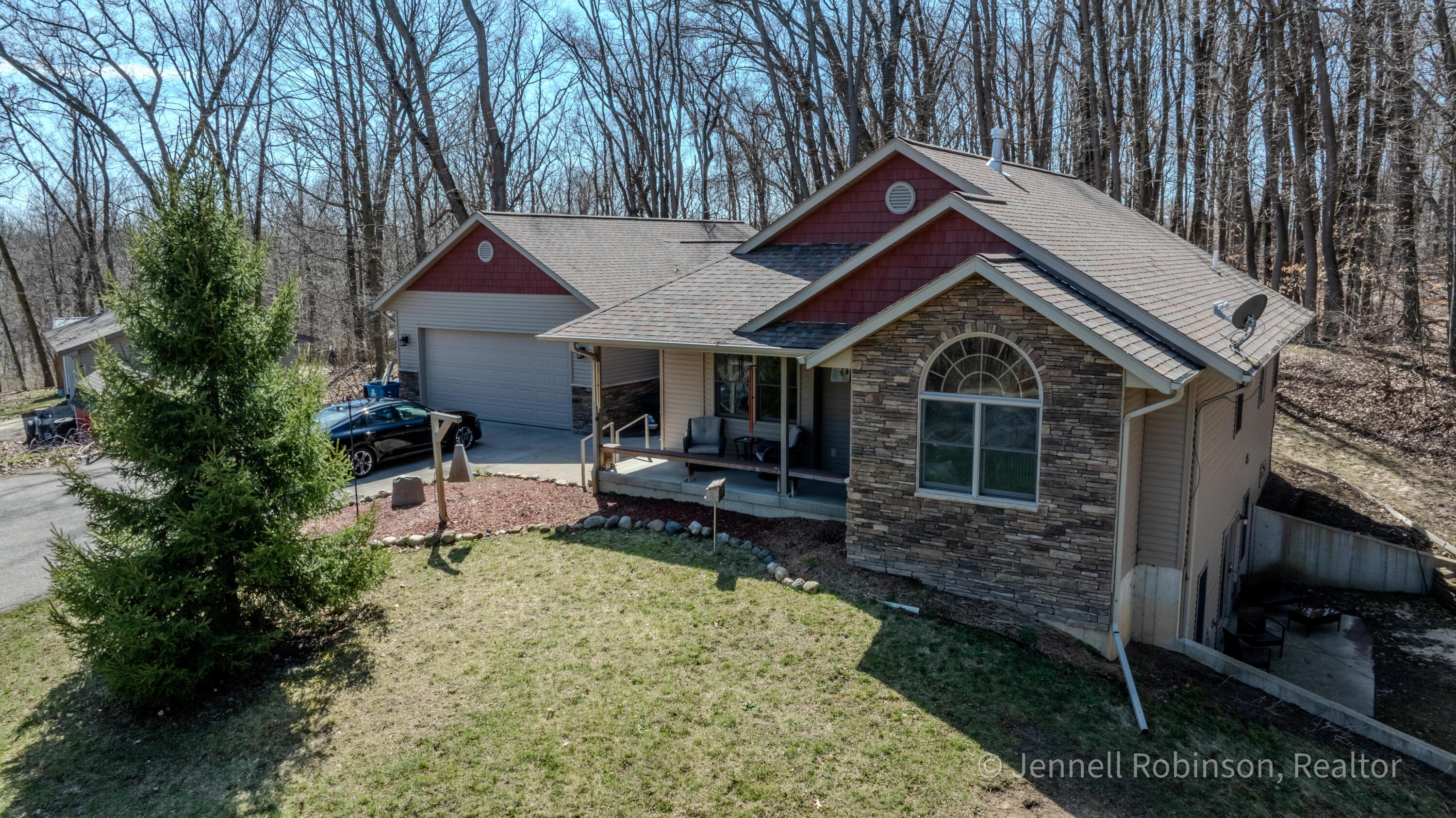 1938 Lincoln Road Allegan, MI 49010 - Photo 4 of 51 .