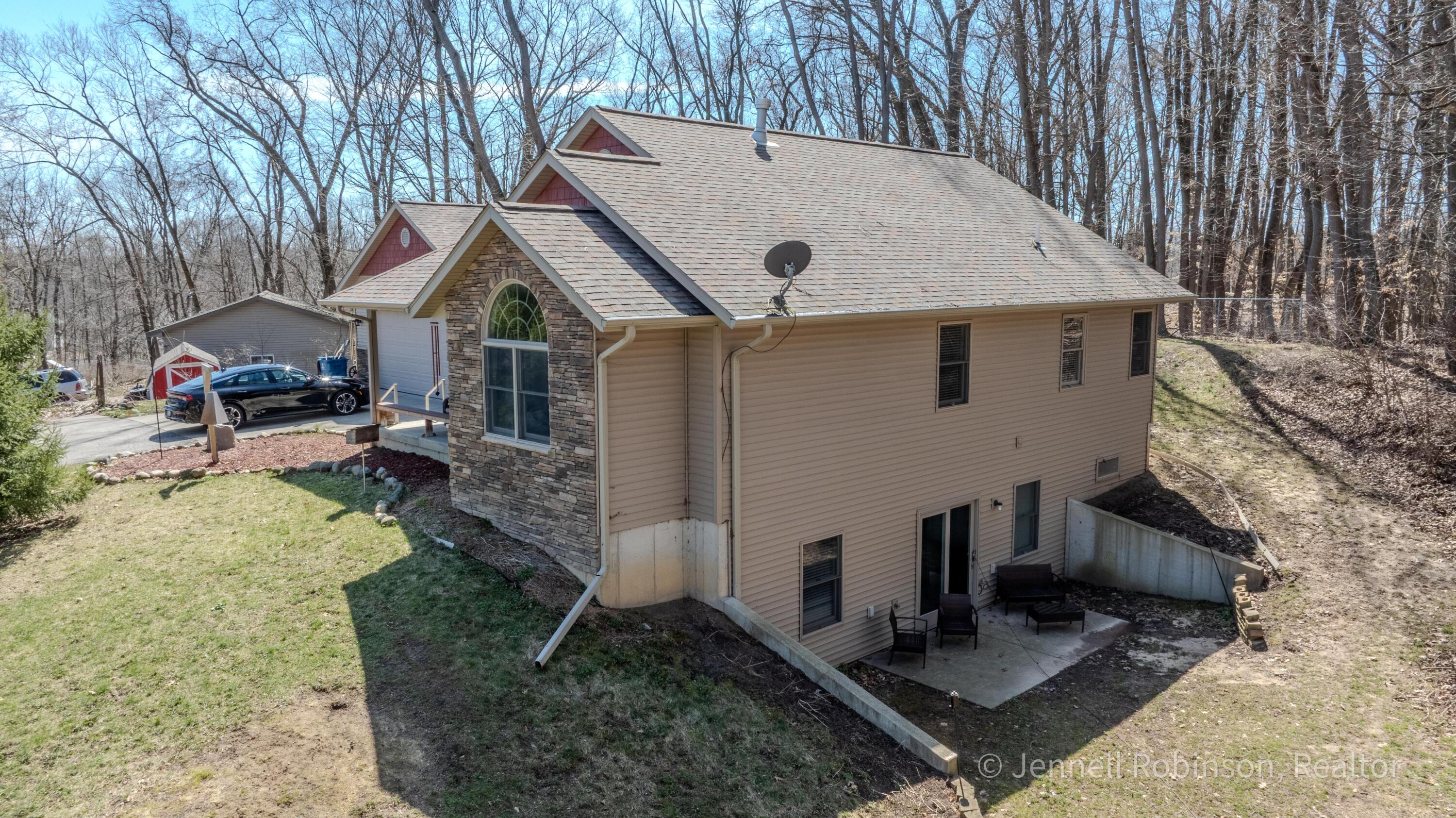 1938 Lincoln Road Allegan, MI 49010 - Photo 5 of 51 .