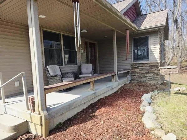 $443,000 | 1938 Lincoln Road, Allegan, MI 49010