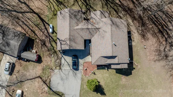 $443,000 | 1938 Lincoln Road, Allegan, MI 49010