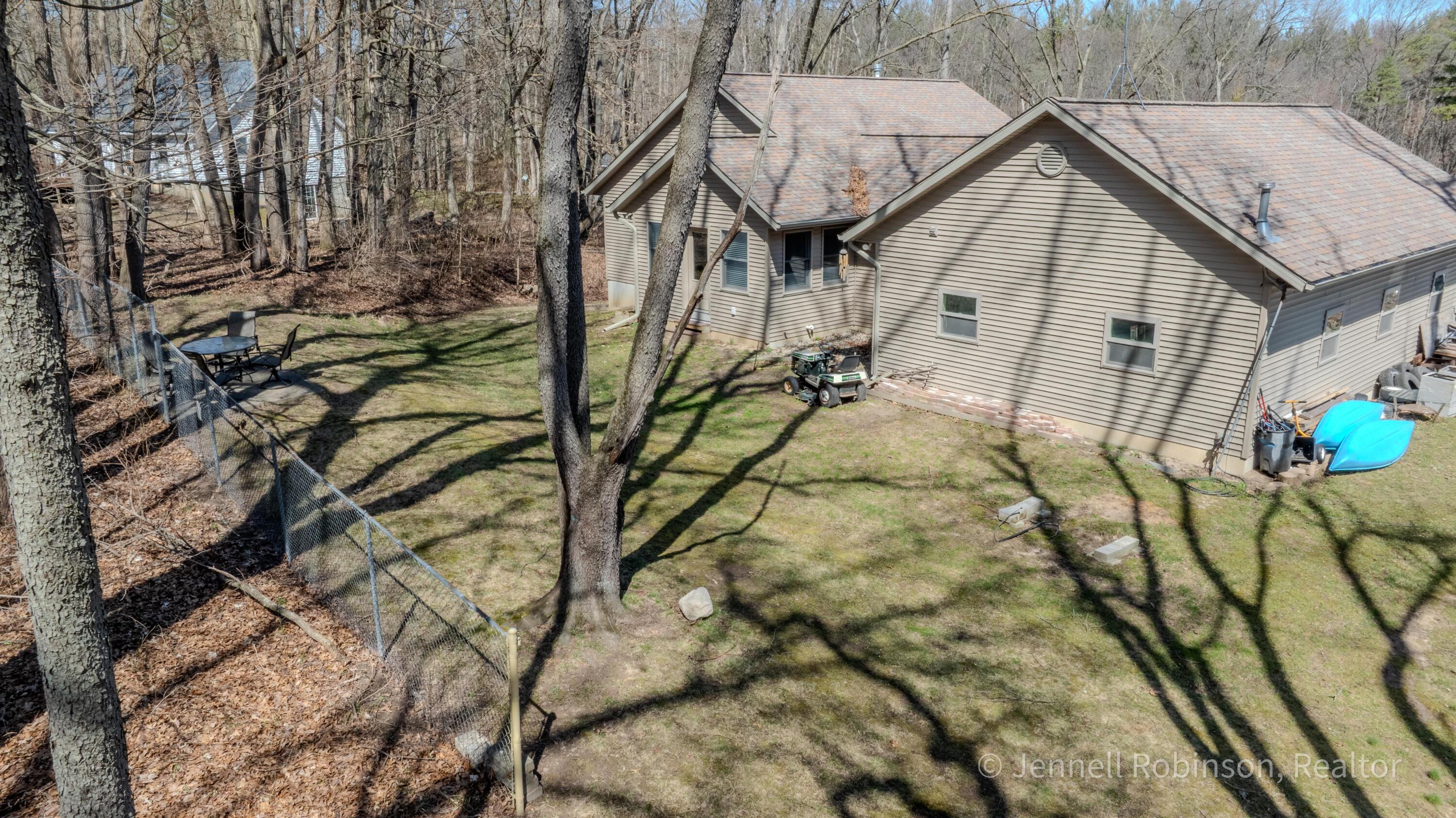 1938 Lincoln Road Allegan, MI 49010 - Photo 10 of 51 .