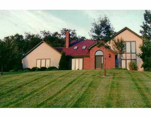 187 State Road Valencia, PA 16059 - Photo 1 of 8 Gallery Image 1