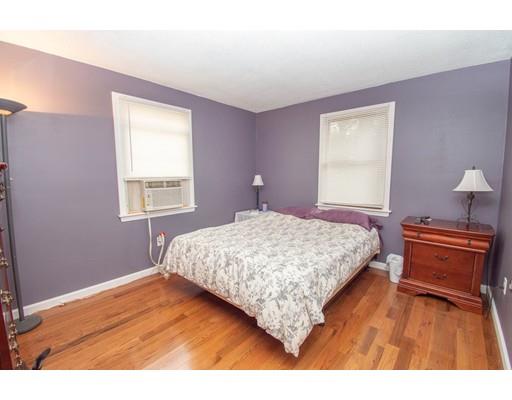 97 Barre Street Springfield, MA 01119 - Photo 9 of 15
