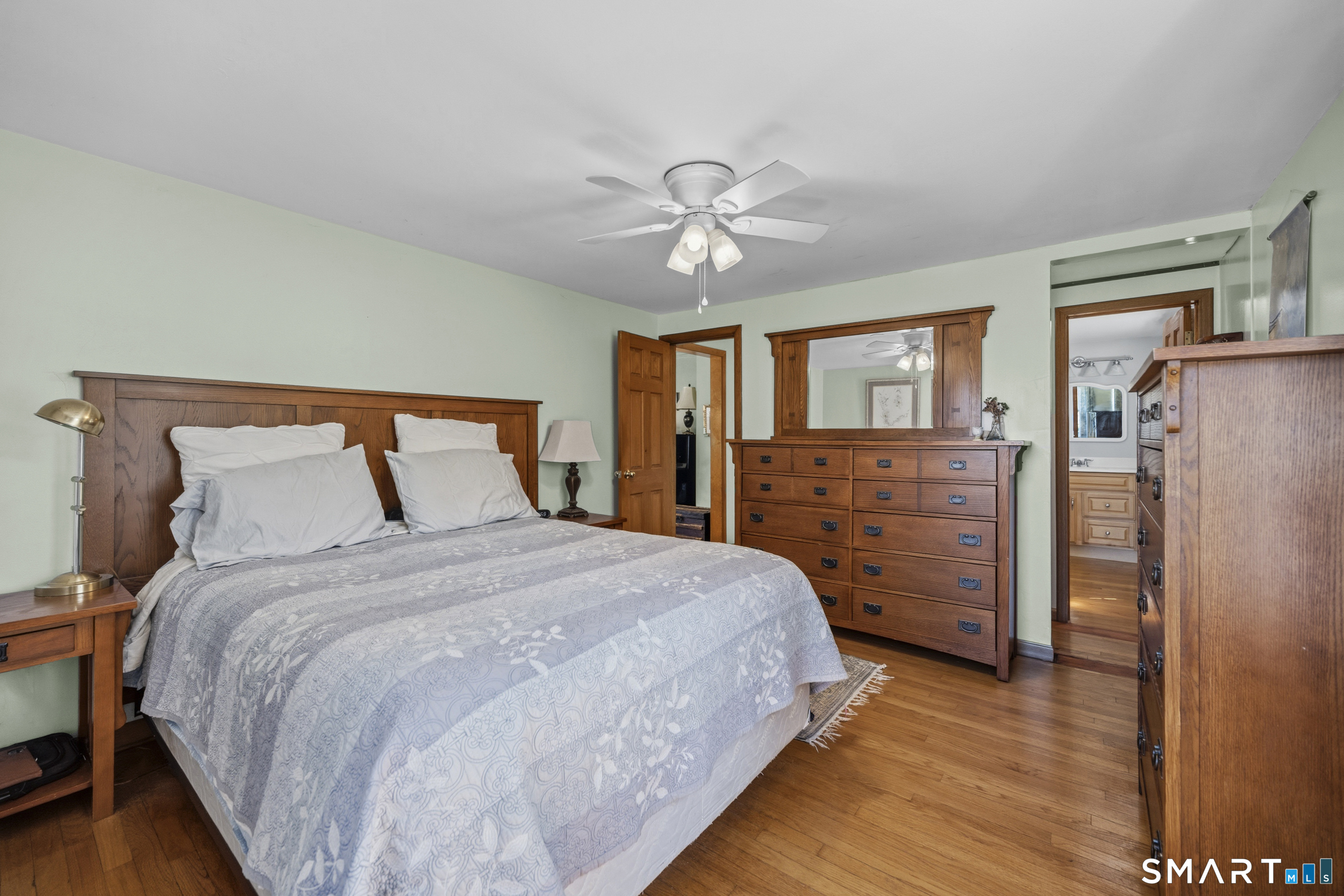 1309 Flanders Road Groton, CT 06355 - Photo 13 of 40