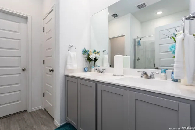 $1,865 | 5855 Hematite Rim, San Antonio, TX 78222