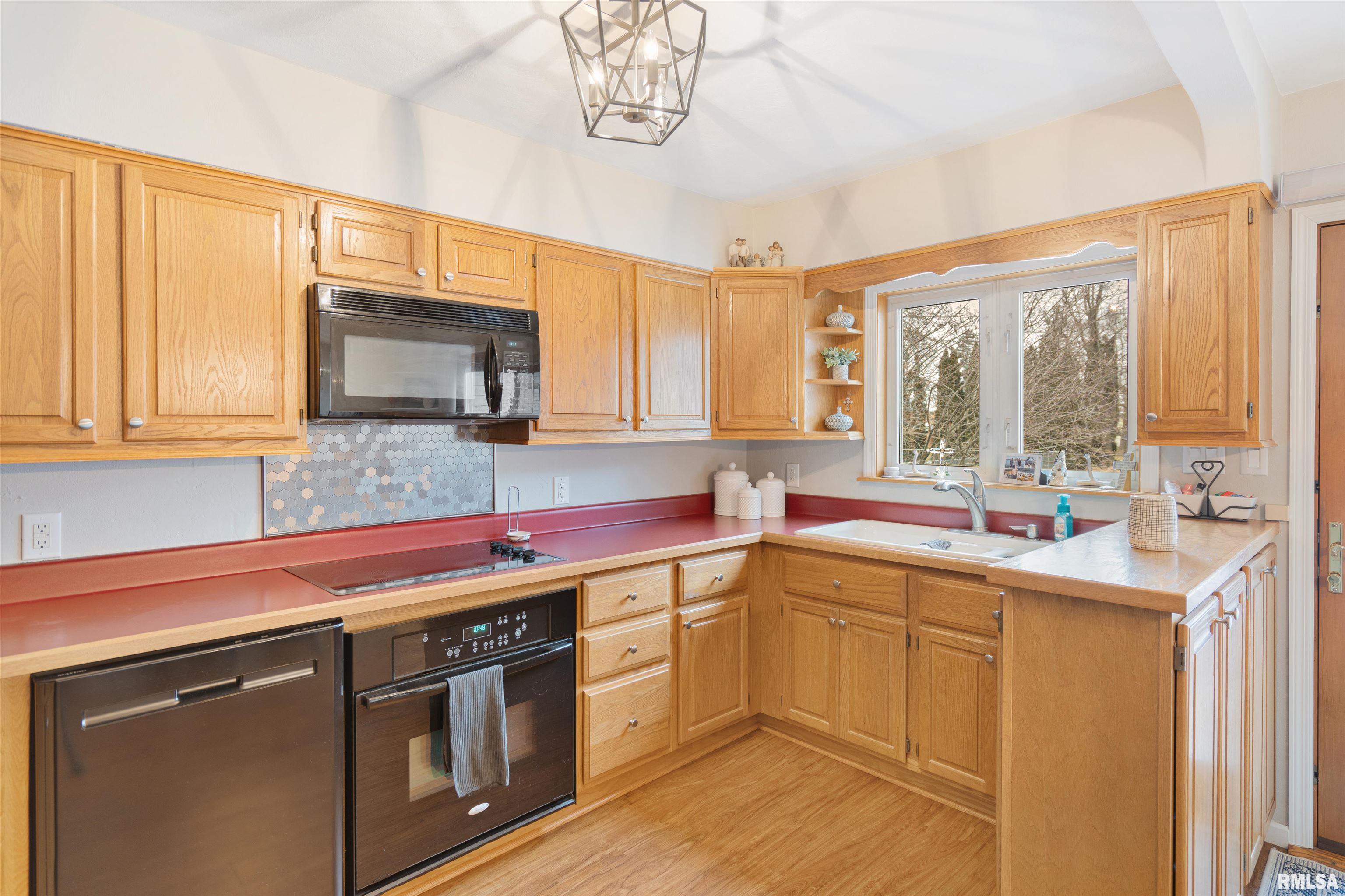 509 East Main Street Geneseo, IL 61254 - Photo 11 of 26