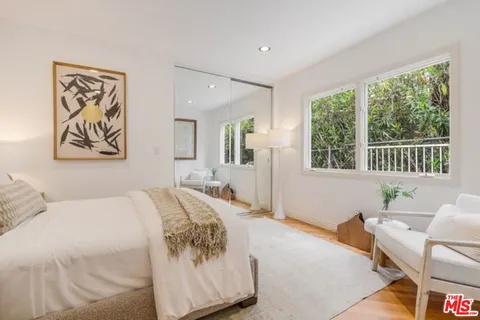 $4,250,000 | 816 North Kenter Avenue, Los Angeles, CA 90049