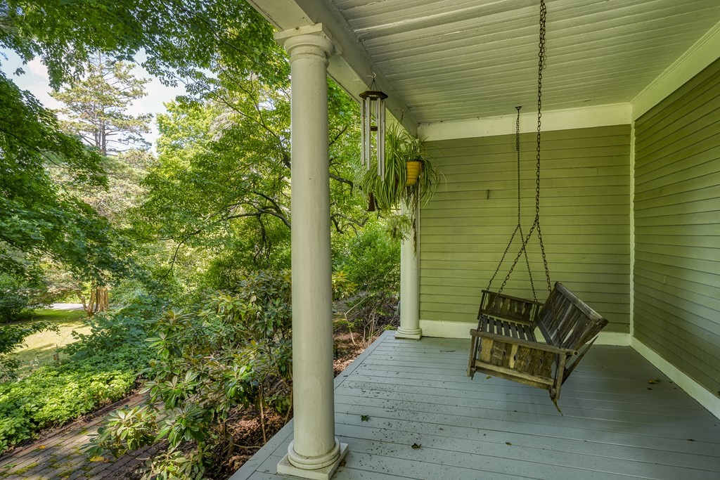 29 Boston Road Groton, MA 01450 - Photo 2 of 31 Gallery Image 2