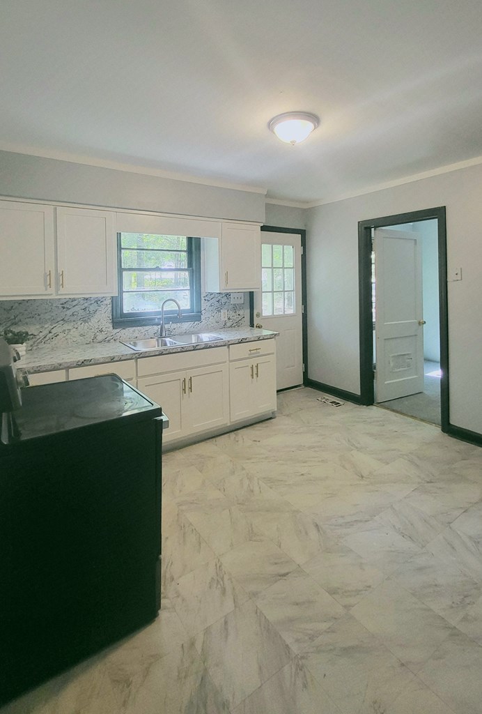 100 R C Allen Drive Columbus, GA 31907 - Photo 4 of 9