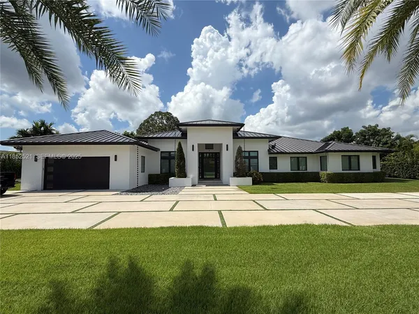 $6,300,000 | 9600 Southwest 66th Street, Miami, FL 33173