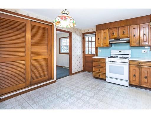 45 Track Road Reading, MA 01867 - Photo 11 of 24 Gallery Image 11