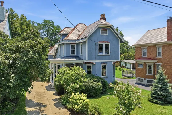 $259,900 | 3025 Montana Avenue, Cincinnati, OH 45211