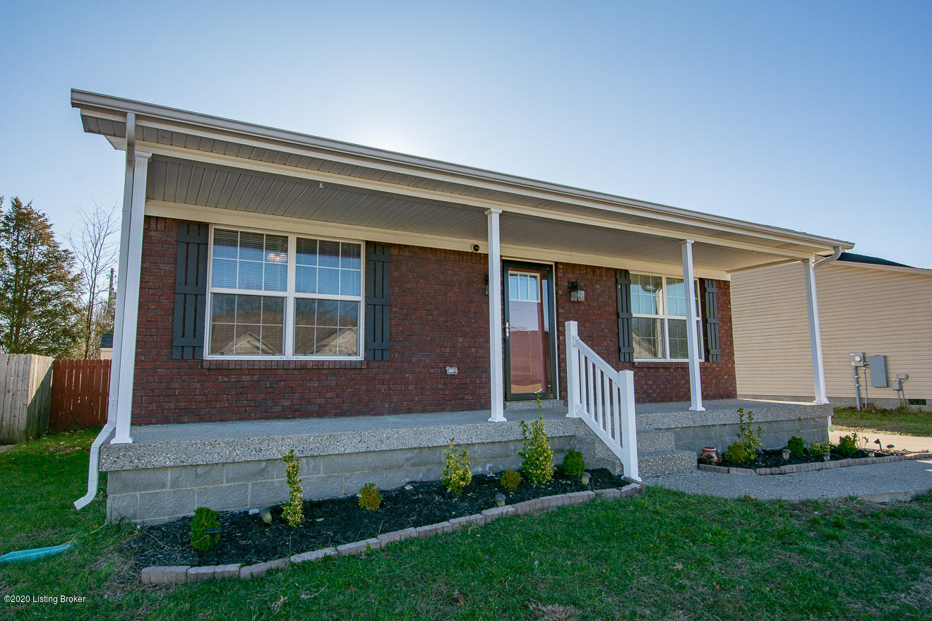 498 Madison Rae Boulevard Shepherdsville, KY 40165 - Photo 33 of 33 Front of house