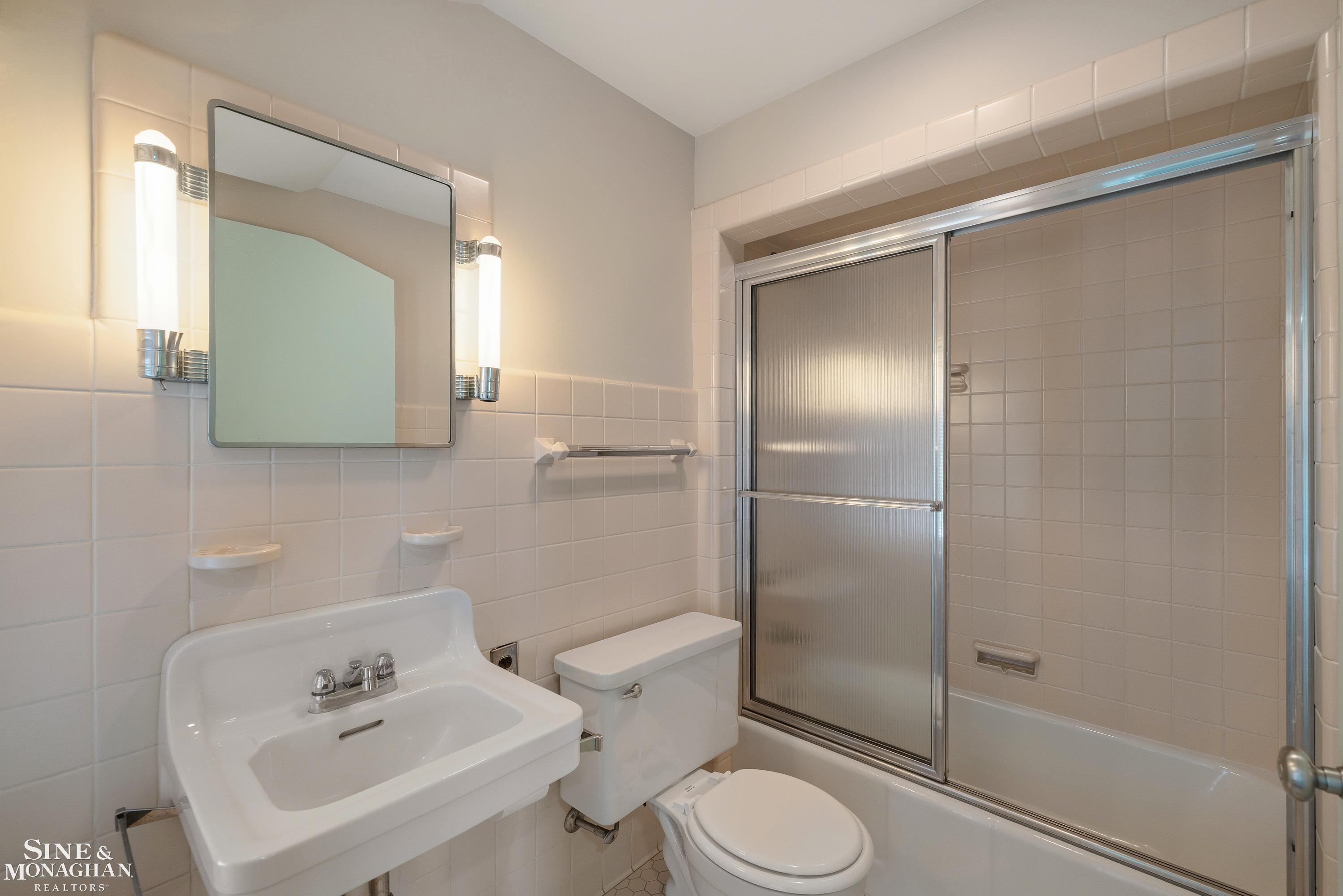 515 Lake Shore Road Grosse Pointe Shores, MI 48236 - Photo 72 of 97