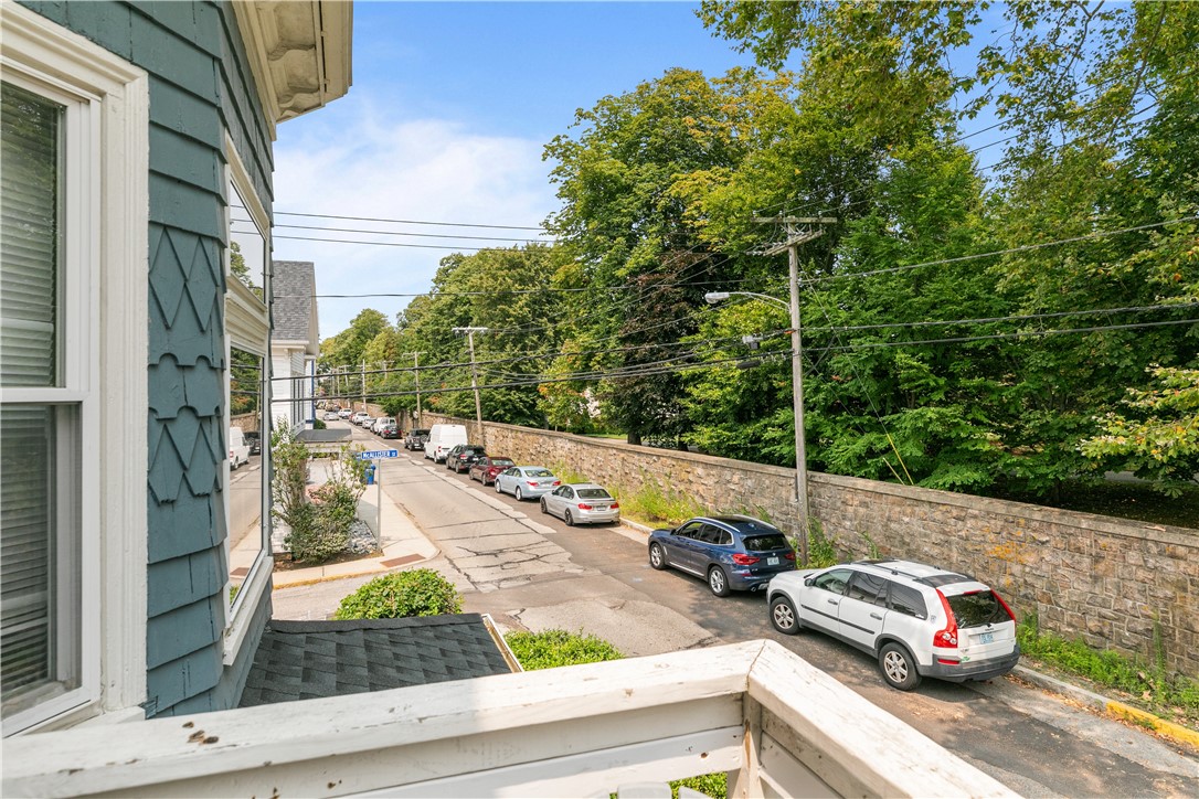 501 Spring Street, Unit 1 Newport, RI 02840 - Photo 11 of 29