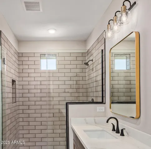 a close view of sink