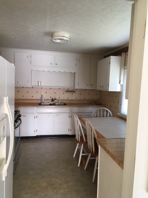 603 West Main Street Powderly, KY 42367 - Photo 9 of 14 Gallery Image 9